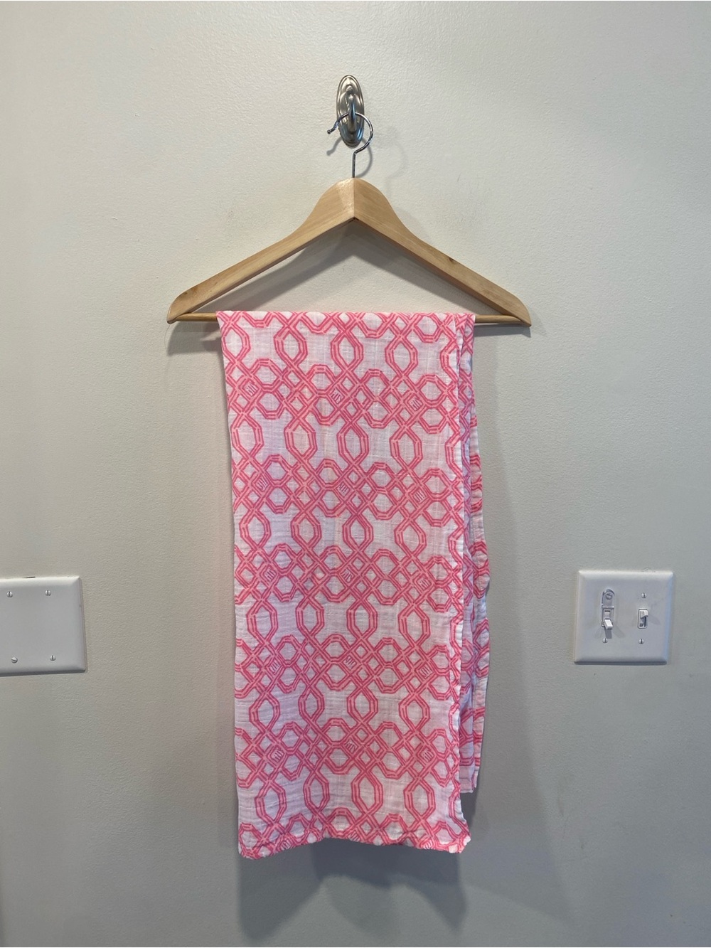 Lily Pulitzer pottery barn kids baby blanket swaddle 100% organic cotton pink